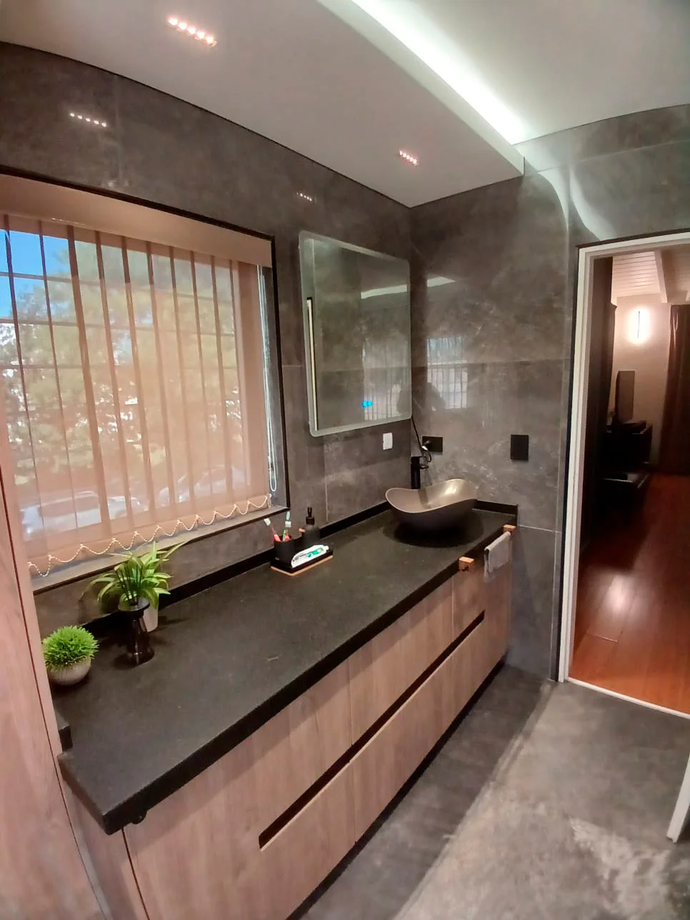 colocación de porcelanatos en cocina