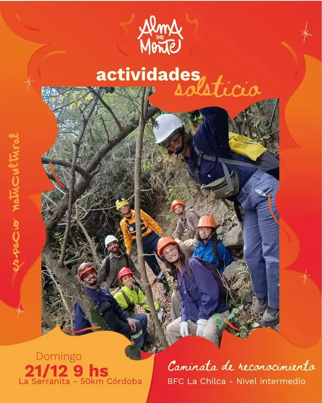 Caminata de reconocimiento por el monte serrano con la Brigada Forestal Comunitaria La Chilca durante el Ciclo Arte&Monte en La Serranita